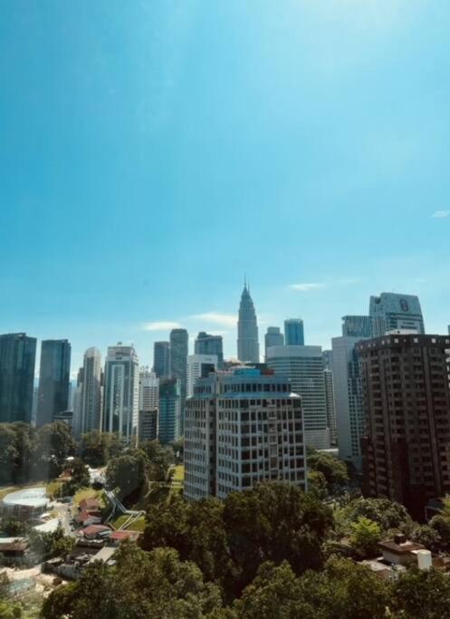 Suasana Suites Ceylon Bukit Ceylon By Coton Atelier Куала-Лумпур Экстерьер фото